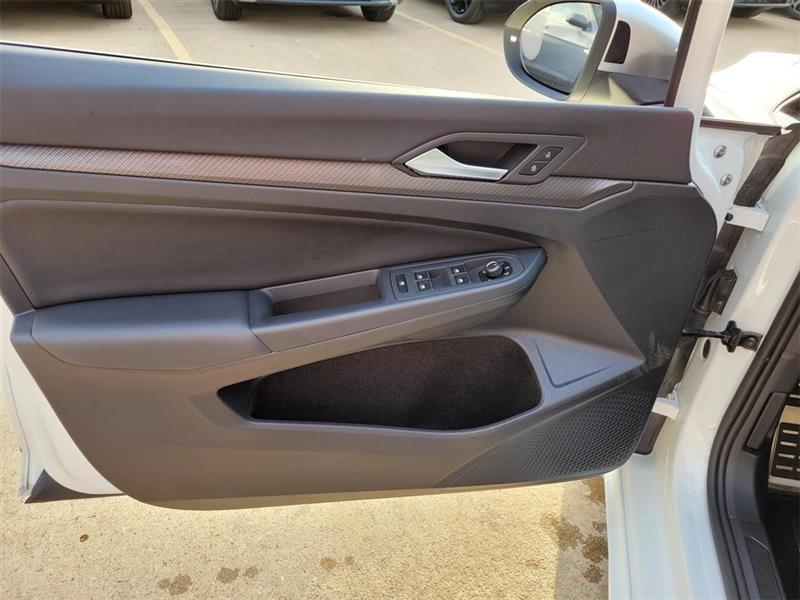 Volkswagen Golf R Base 2024