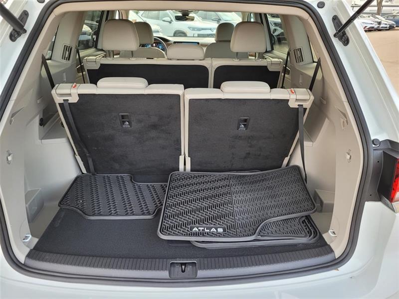 Volkswagen Atlas SE 2024