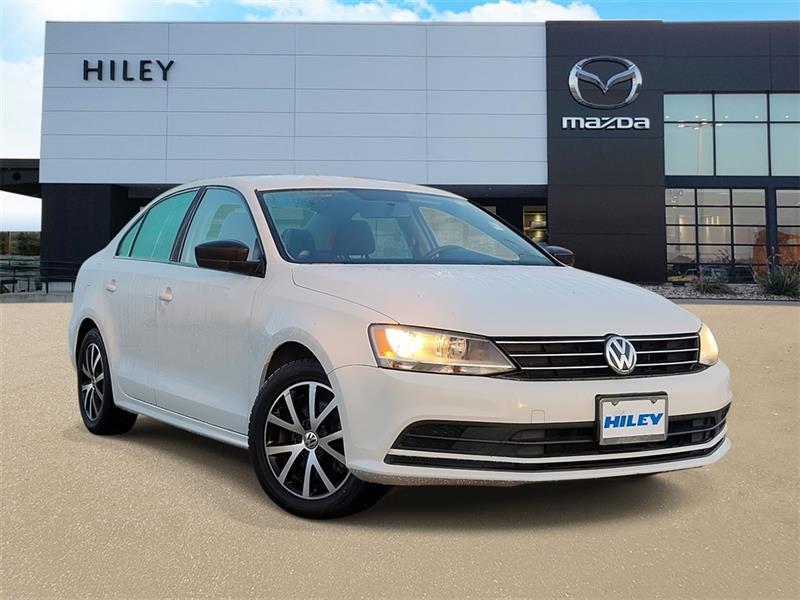 2016 Volkswagen Jetta SE 6A