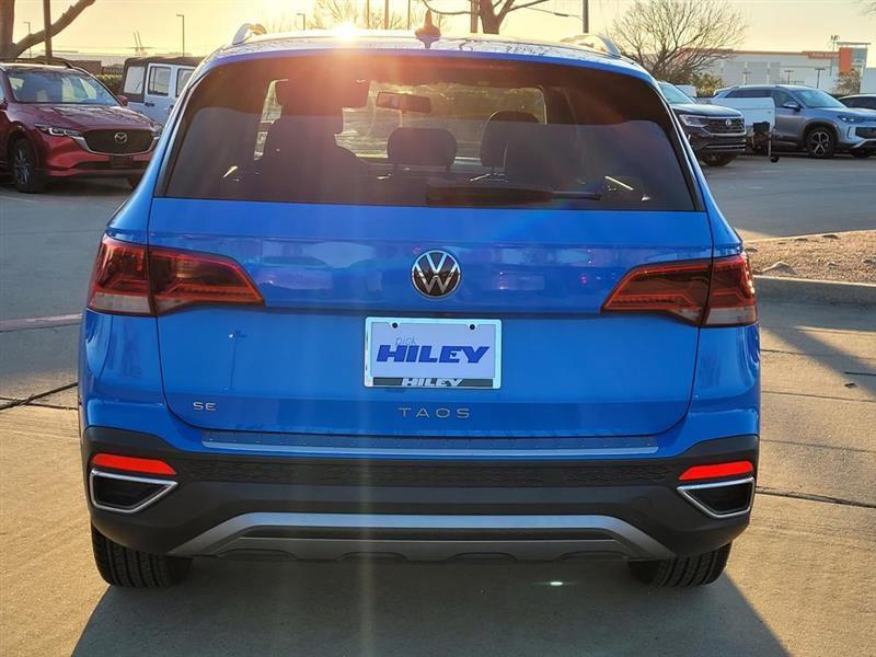 Volkswagen Taos SE 2022