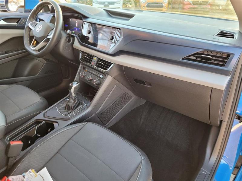 Volkswagen Taos SE 2022