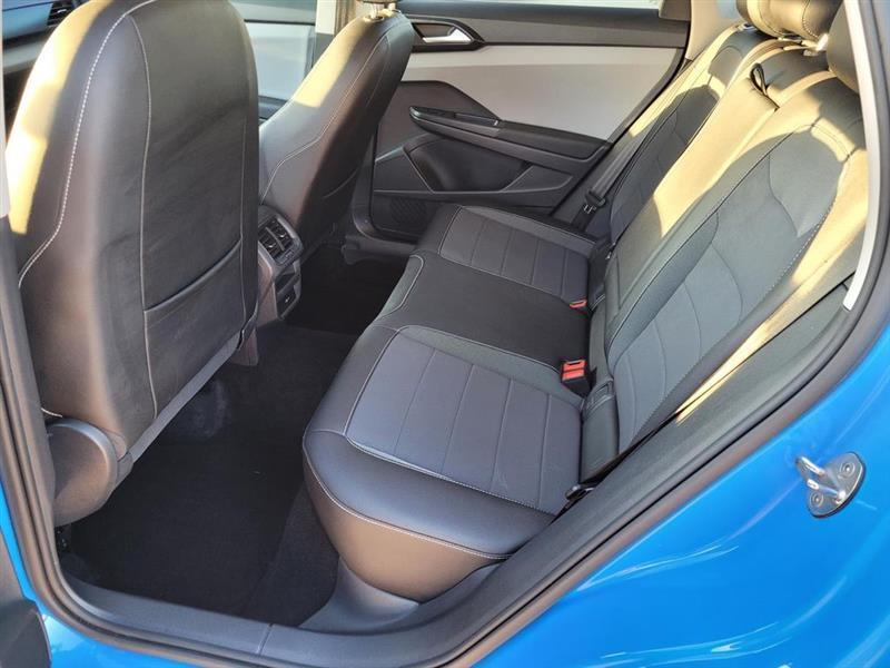 Volkswagen Taos SE 2022