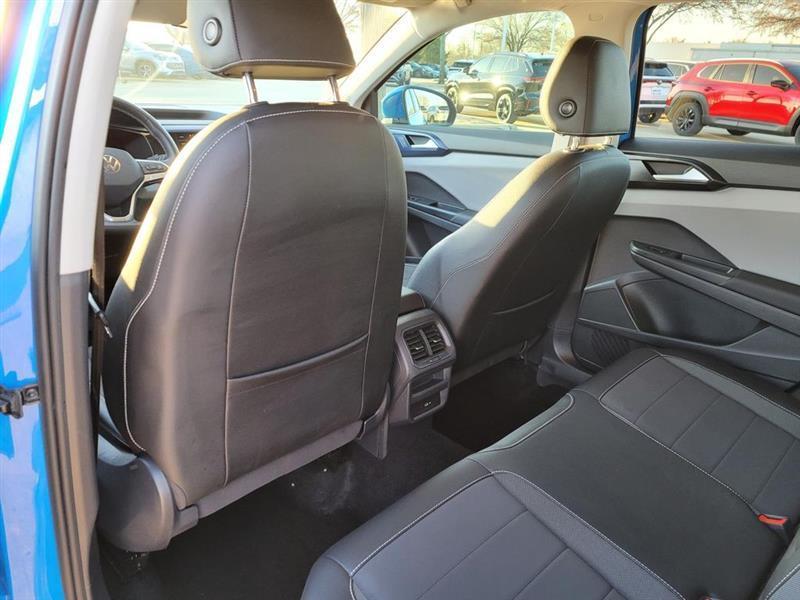 Volkswagen Taos SE 2022