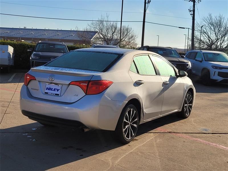 Toyota Corolla L CVT 2017