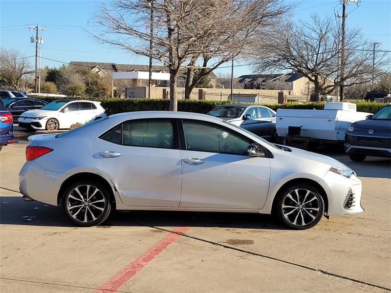 Toyota Corolla L CVT 2017