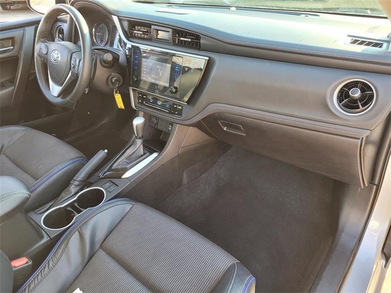 Toyota Corolla L CVT 2017