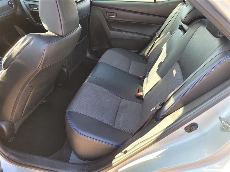 Toyota Corolla L CVT 2017