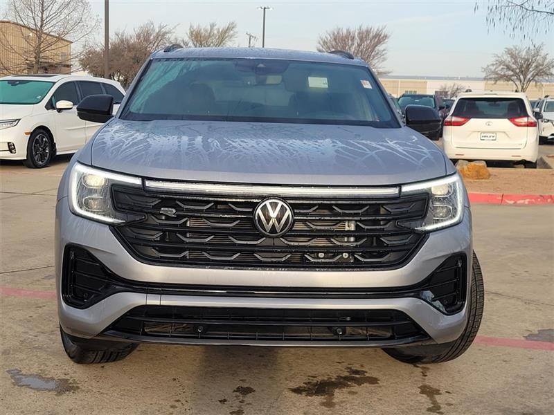 Volkswagen Atlas Cross Sport SEL R-Line 4MOTION 2025