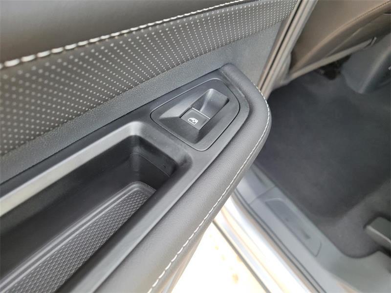 Volkswagen Atlas Cross Sport SEL R-Line 4MOTION 2025