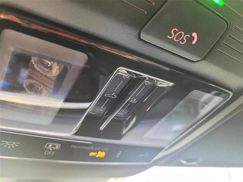 Volkswagen Atlas Cross Sport SEL R-Line 4MOTION 2025