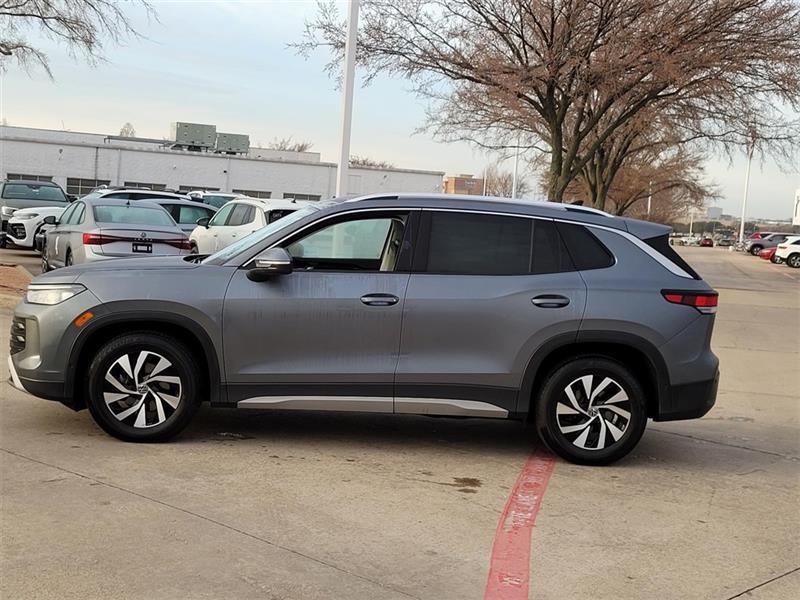 Volkswagen Tiguan S 2025