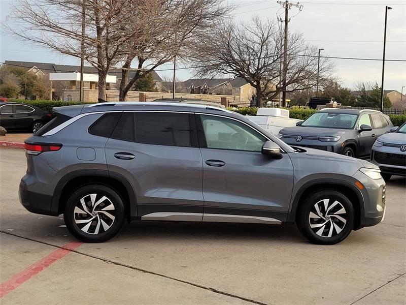 Volkswagen Tiguan S 2025