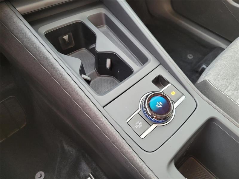 Volkswagen Tiguan S 2025