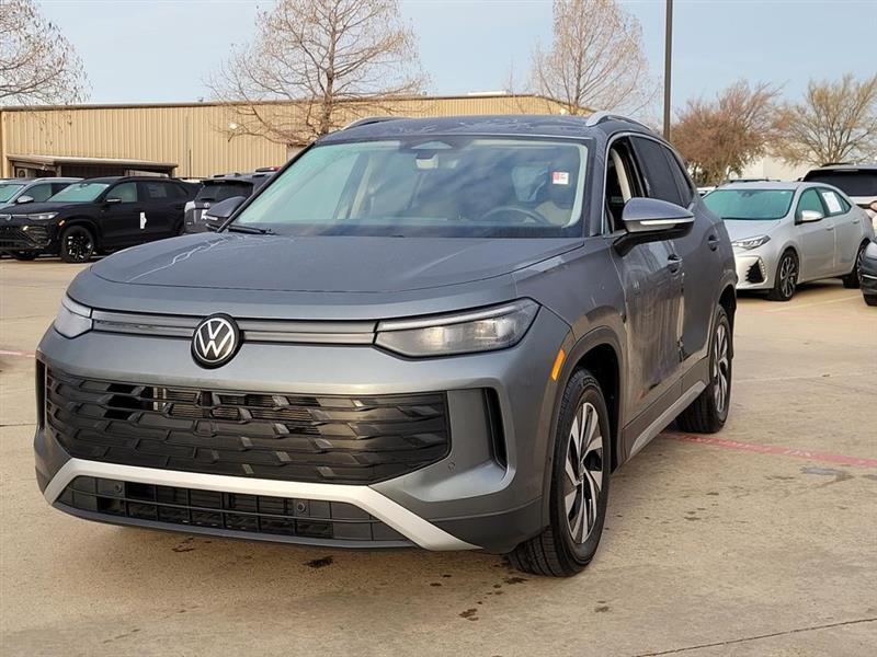 Volkswagen Tiguan S 2025