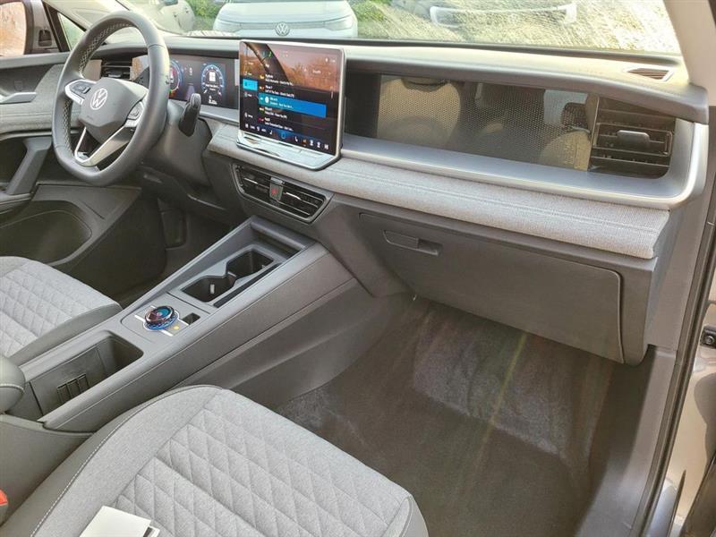 Volkswagen Tiguan S 2025