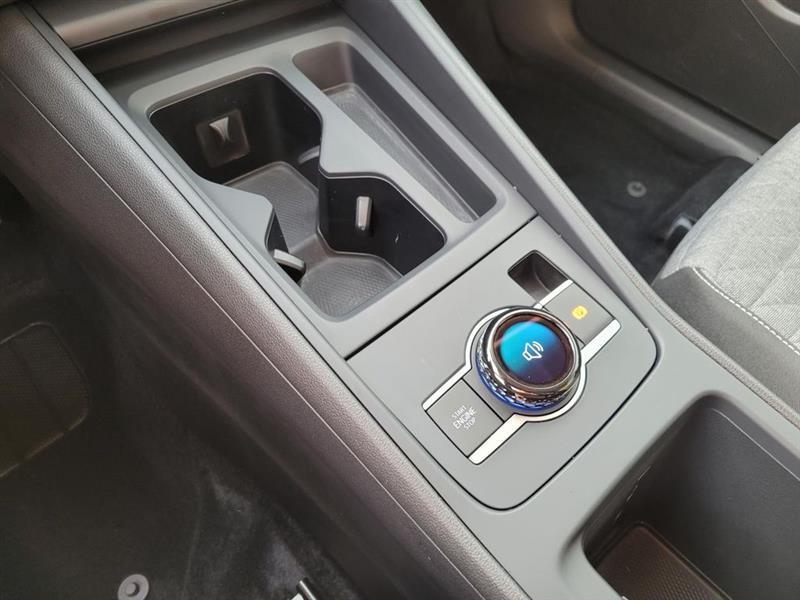 Volkswagen Tiguan S 2025