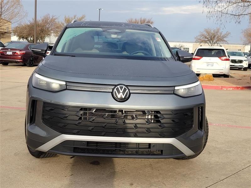 Volkswagen Tiguan S 2025