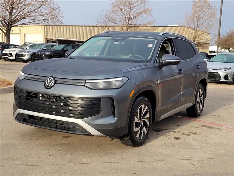 Volkswagen Tiguan S 2025