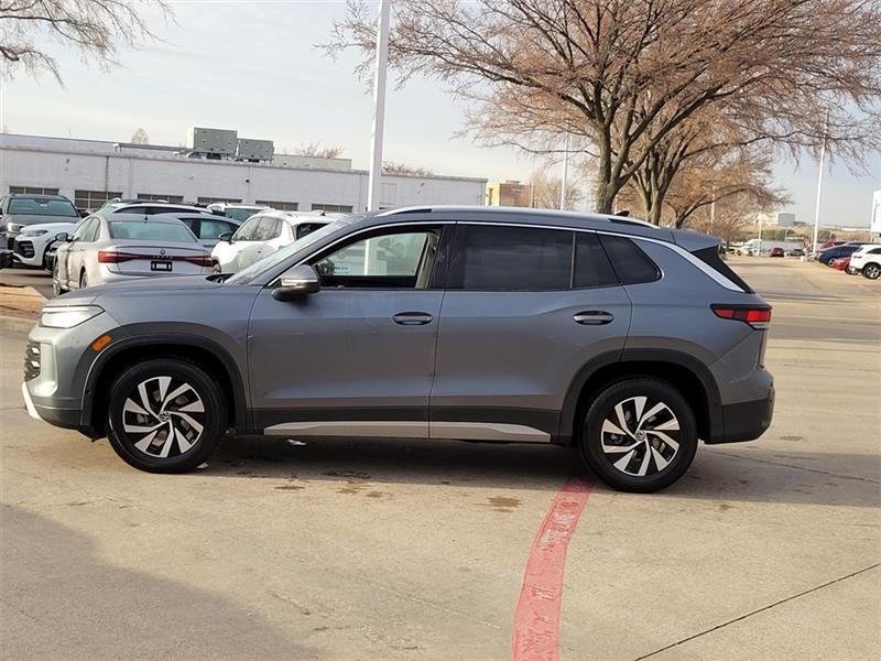 Volkswagen Tiguan S 2025