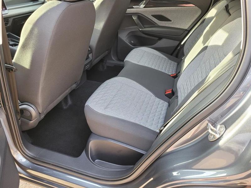 Volkswagen Tiguan S 2025