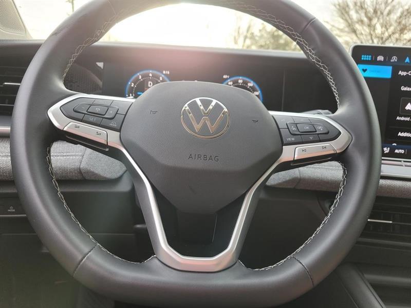 Volkswagen Tiguan S 2025