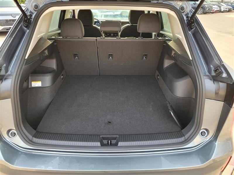 Volkswagen Tiguan S 2025