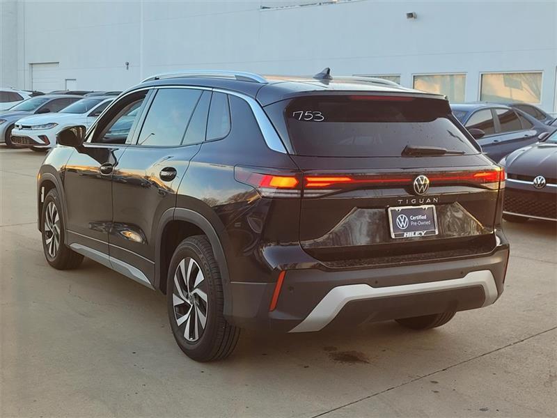 Volkswagen Tiguan S 2025