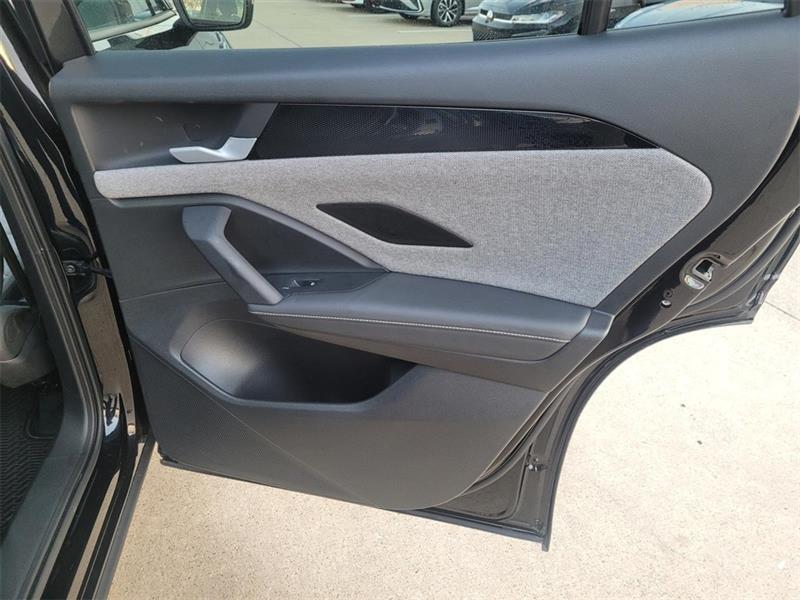 Volkswagen Tiguan S 2025