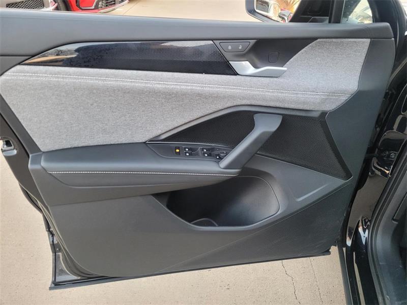 Volkswagen Tiguan S 2025