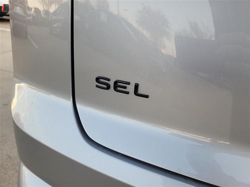 Volkswagen Atlas Cross Sport SEL R-Line 4MOTION 2025