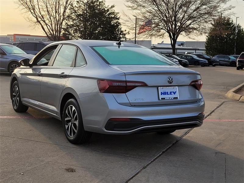 Volkswagen Jetta S 2023