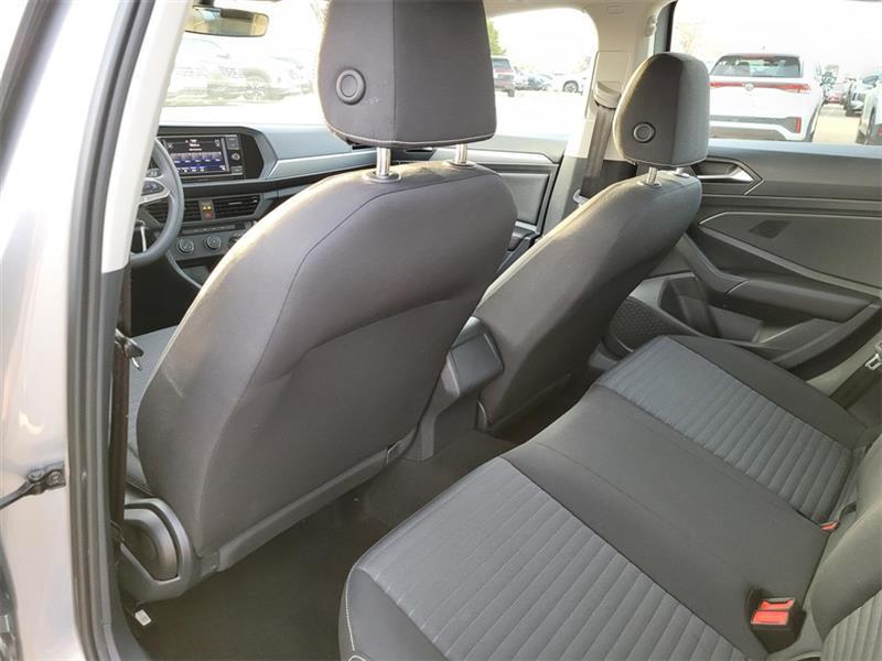 Volkswagen Jetta S 2023