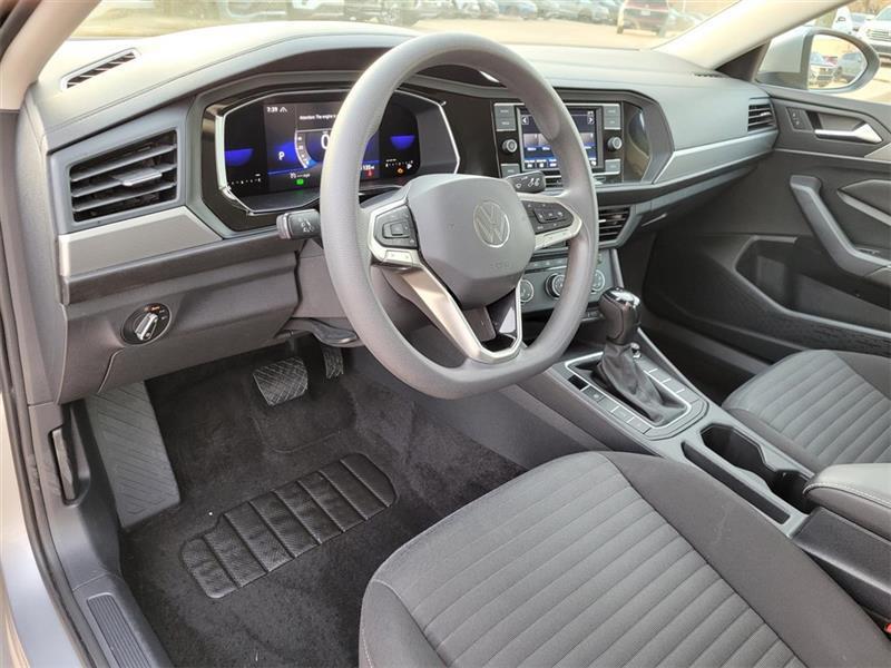 Volkswagen Jetta S 2023