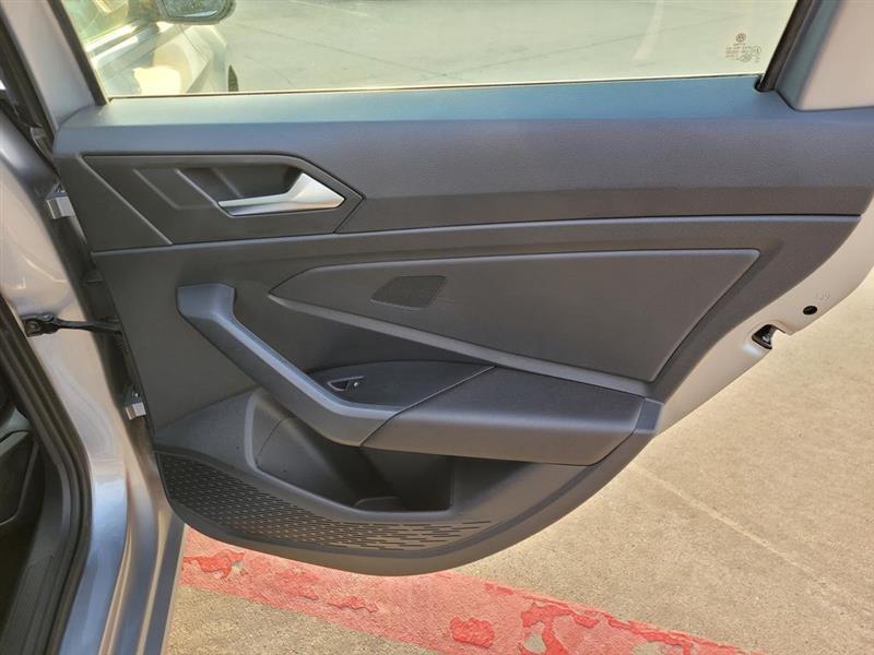 Volkswagen Jetta S 2023