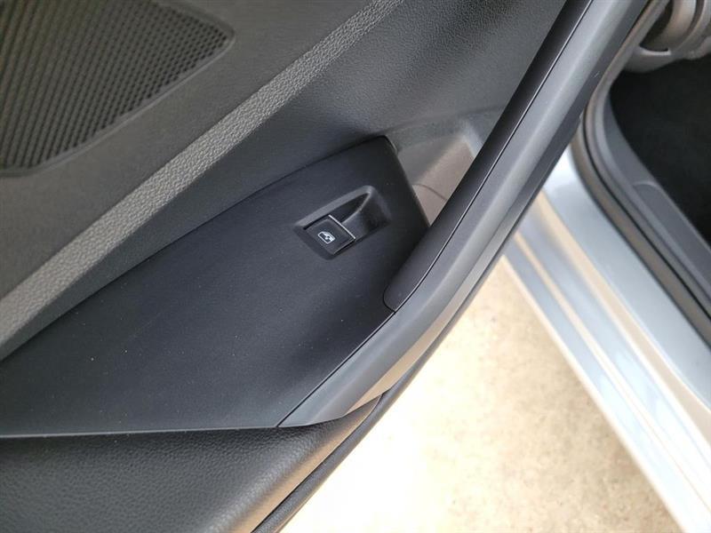 Volkswagen Jetta S 2023