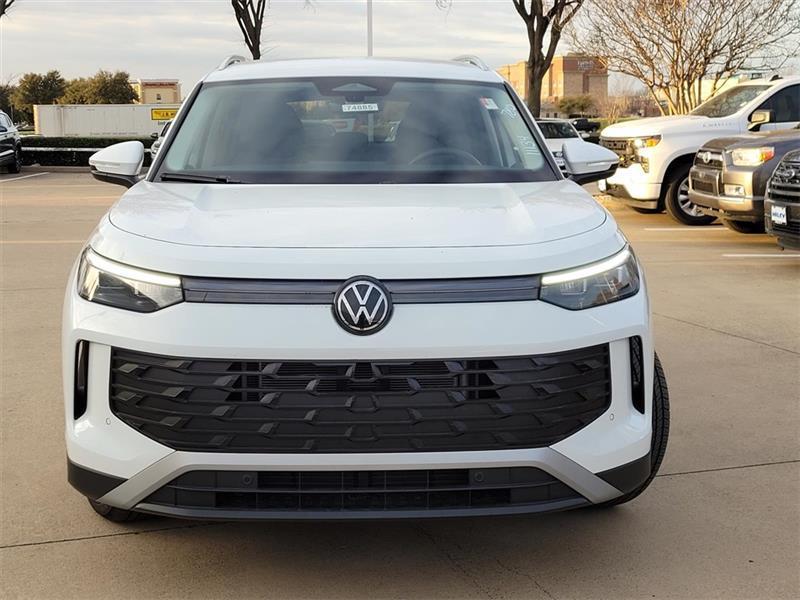 Volkswagen Tiguan S 2025