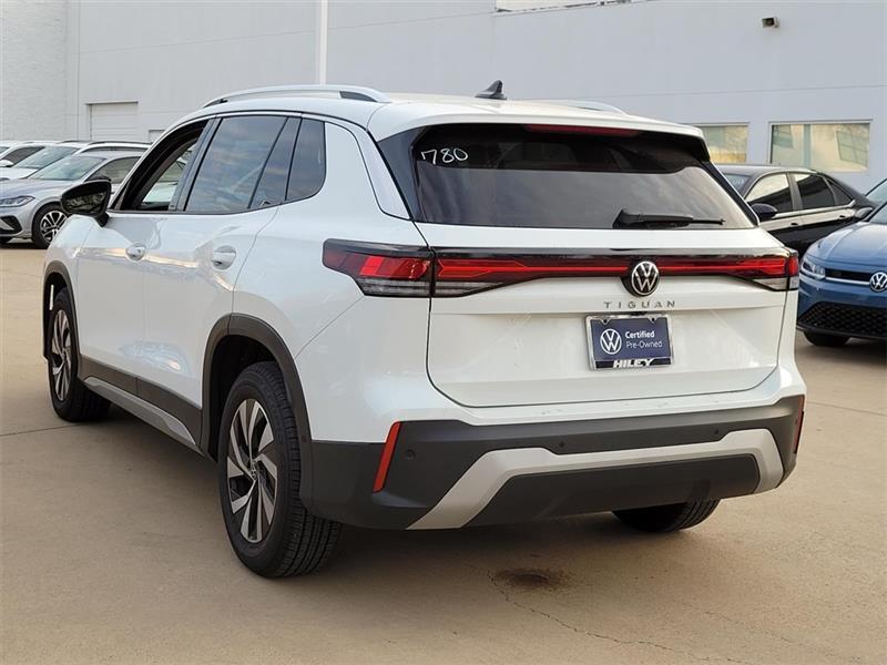 Volkswagen Tiguan S 2025