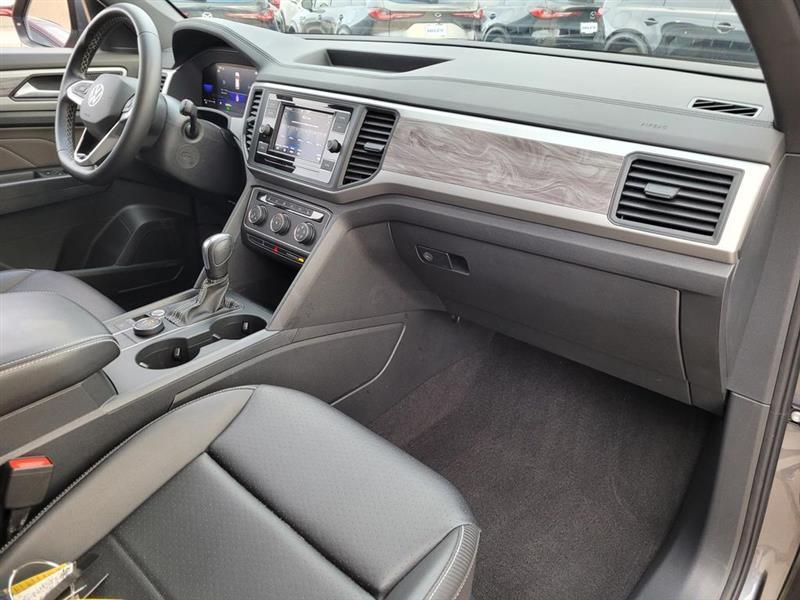 Volkswagen Atlas Cross Sport SE 4MOTION 2023
