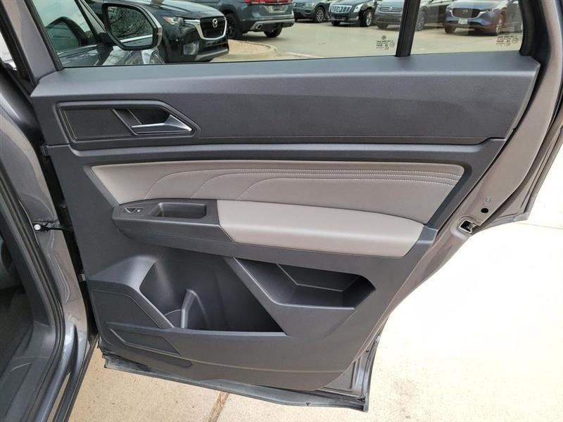 Volkswagen Atlas Cross Sport SE 4MOTION 2023