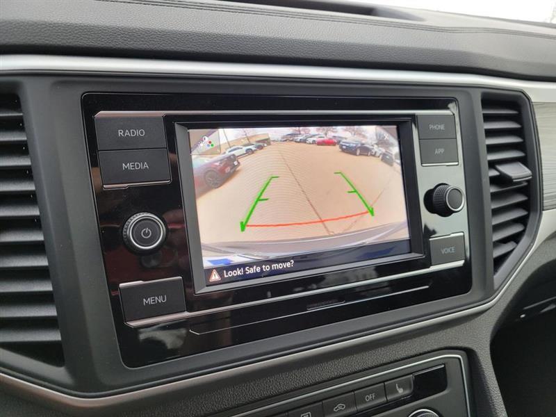 Volkswagen Atlas Cross Sport SE 4MOTION 2023