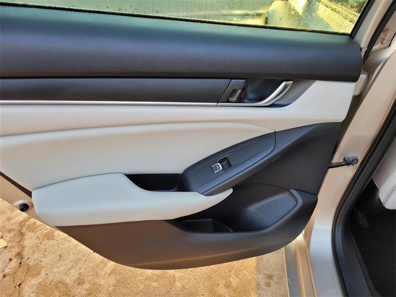 Honda Accord LX CVT 2018