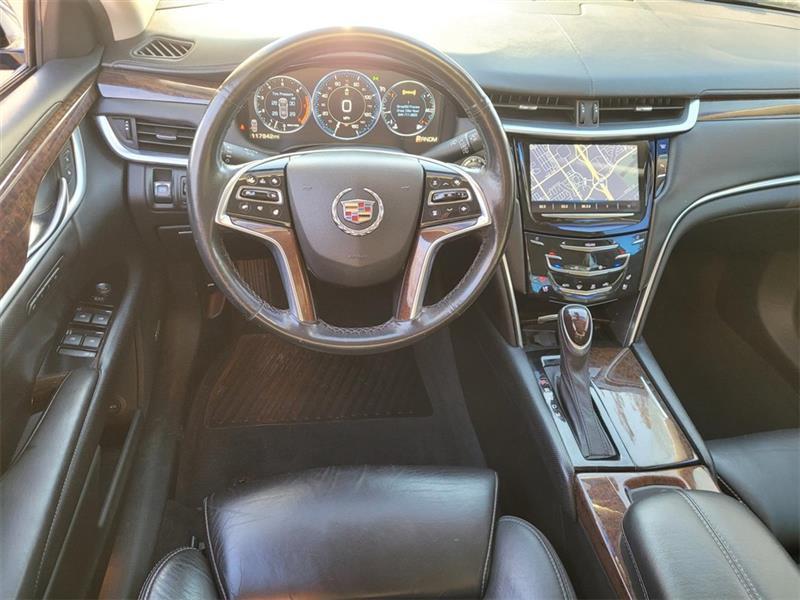 Cadillac XTS Premium 2013