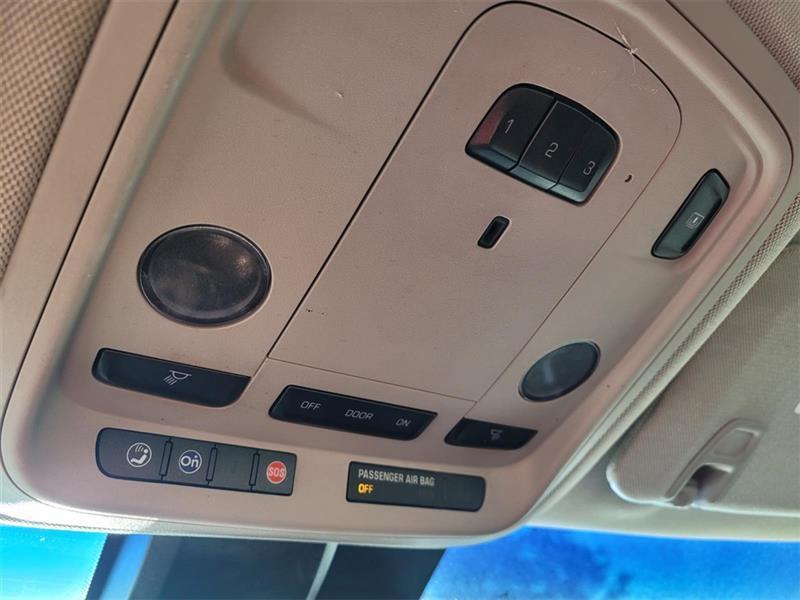 Cadillac XTS Premium 2013