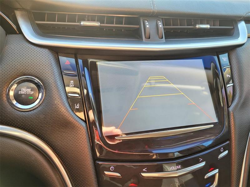 Cadillac XTS Premium 2013