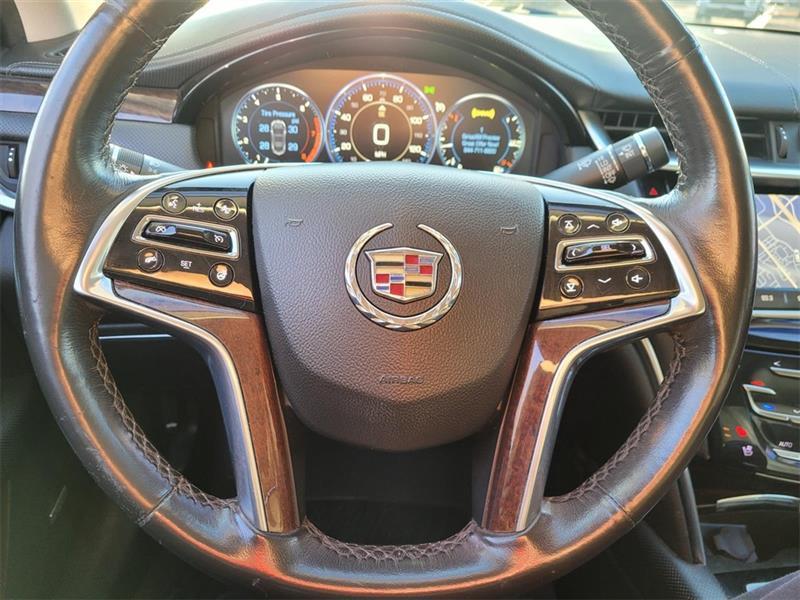 Cadillac XTS Premium 2013