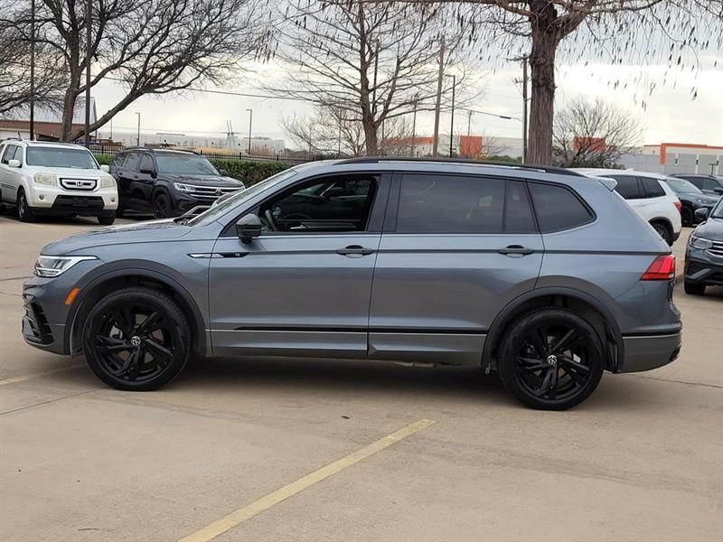 Volkswagen Tiguan SE R-Line Black 2024