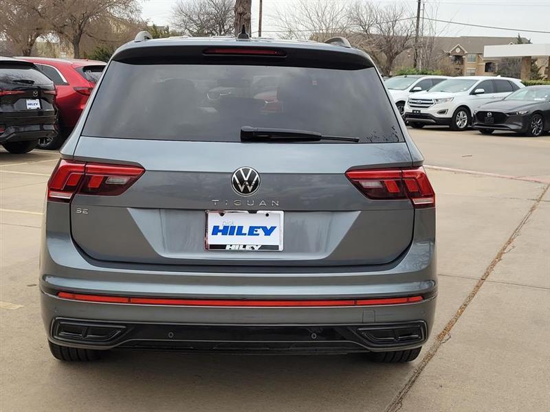 Volkswagen Tiguan SE R-Line Black 2024