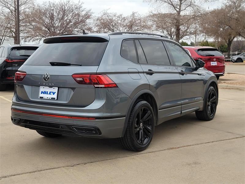 Volkswagen Tiguan SE R-Line Black 2024