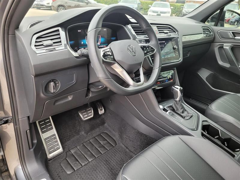 Volkswagen Tiguan SE R-Line Black 2024