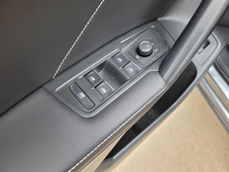 Volkswagen Tiguan SE R-Line Black 2024